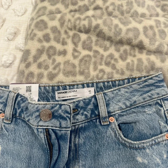 GARAGE NWT jeans 1 - Picture 9 of 10